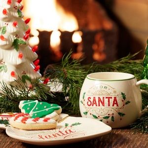 Lenox holiday plate and mug